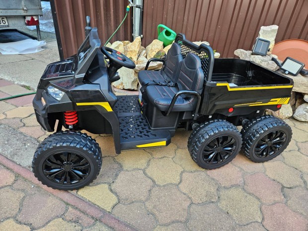 j ris 6x6 plats elektromos akkumultoros terepjr 2szemlyes br