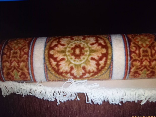 j perzsa sznyegek 2db egyforma 12070cm