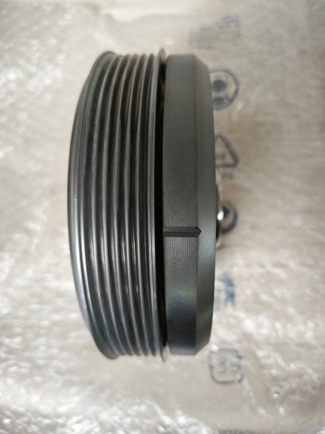 j rezgscsillapt kszjtrcsa 2.0tfsi audi 06l105243N