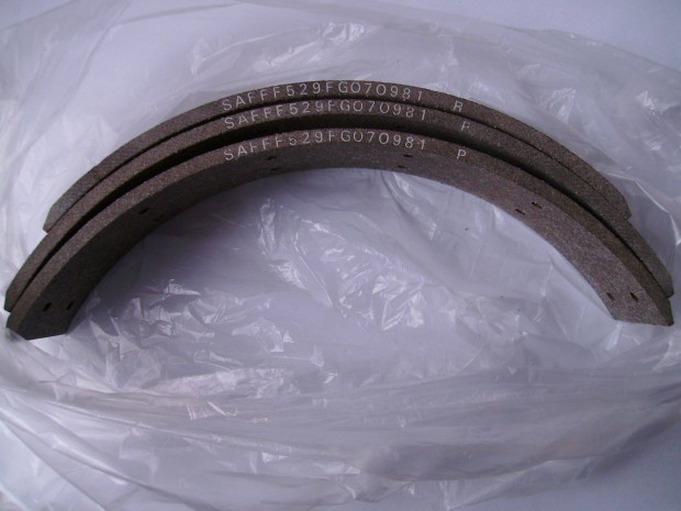 �j,szegecselhet� dobf�kbet�tek Renault 5 t�pushoz (1972-83), 3db