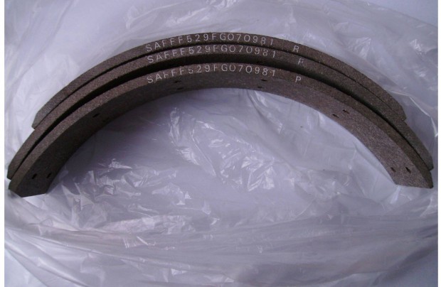 �j,szegecselhet� dobf�kbet�tek (Safff529Fgo70981 P �s R fajta), 3db