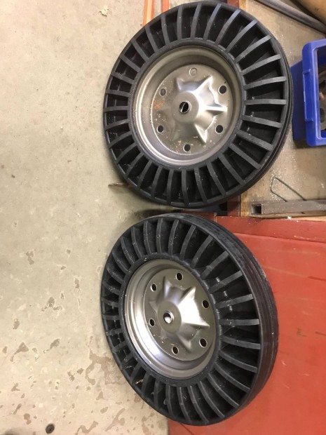 Új talicska kerék 1db 400mm átmérőjü