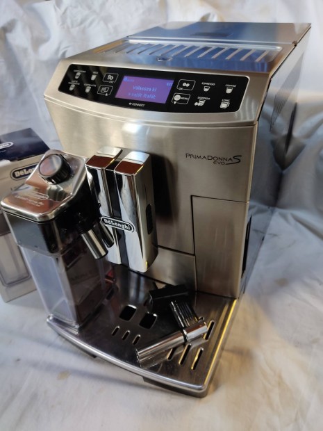 Új tejtartályos Delonghi Primadonna S Evo full automata kávéfőző