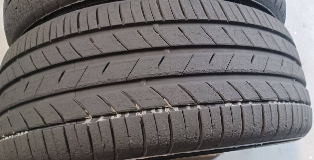 �j tesztgumik! Kumho Ecsta HS52 225/50 R17 ny�ri gumik 4db