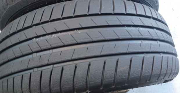 �j tesztgumik! Lassa Revola 225/50 R17 ny�ri gumik 4db
