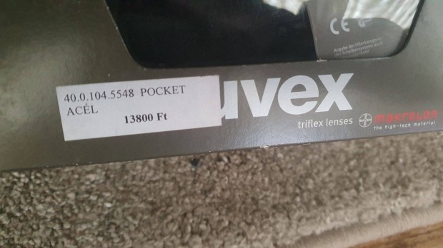 Uj uvex összehajthatós szemüveg