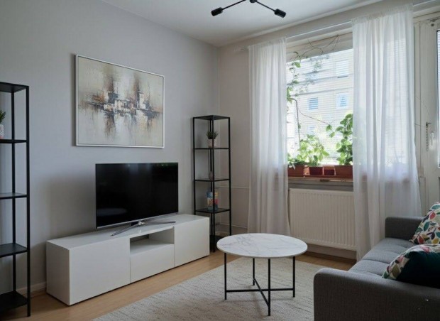 �jpest V�ztoronyn�l 1+3 szob�s j� eloszt�ssal