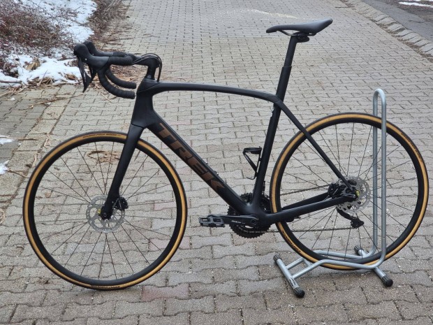 jsz. fels kat.2022 Trek Domane SL5 endurence outi/ gravel Cube KTM