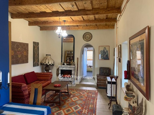 �jsz�szi 75 nm-es h�z elad�