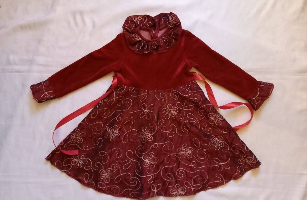 Újszerű 110-es kislány karácsonyi alkalmi ünneplős ruha 110