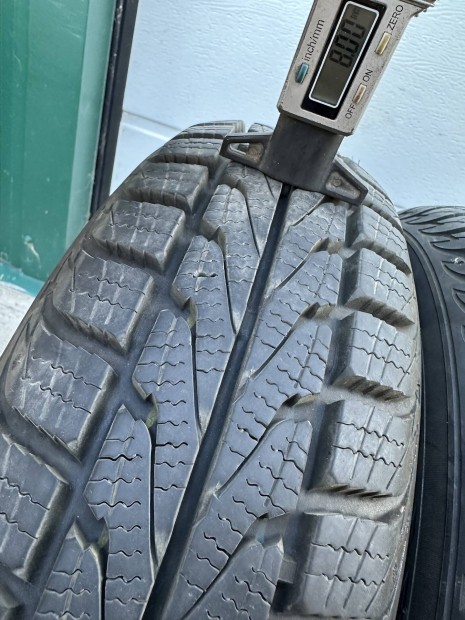 Újszerű 2023-as 155/70 R13 Toyo Made in Japan négyévszakos gumi eladó!
