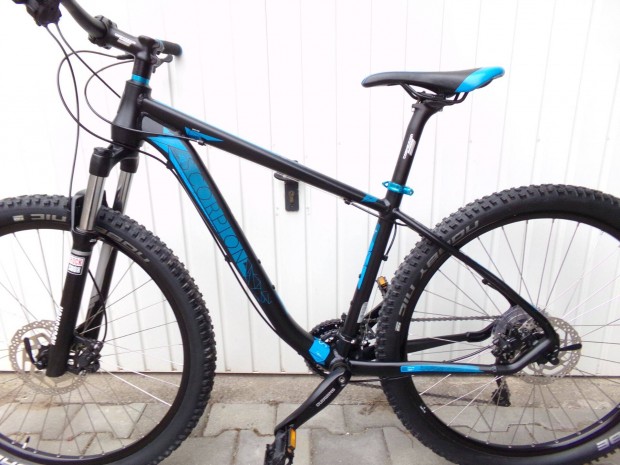 jszer 27.5" Kettler Scorpion h.trcsafk, 3x10 Deore, Rockshox tel