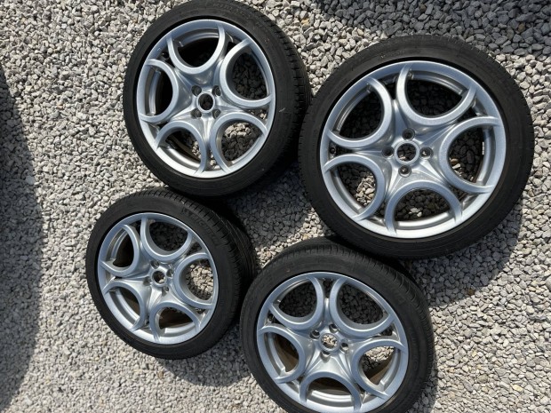 jszer 4x98 Alfa Romeo Mito QV alufelni + gumik
