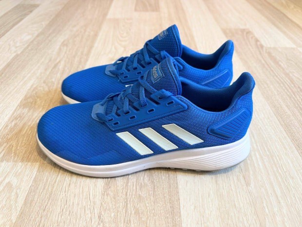 Újszerű Adidas Duramo 9 futócipő 46 -os