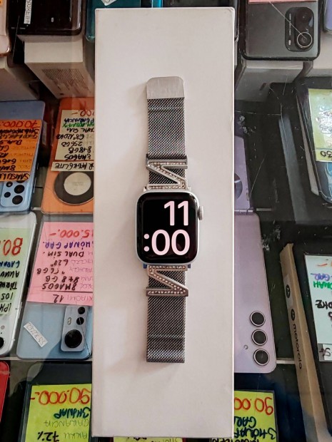 Újszerű Apple Watch SE 2022 40mm Wifi 3 hónap garancia 100% aku