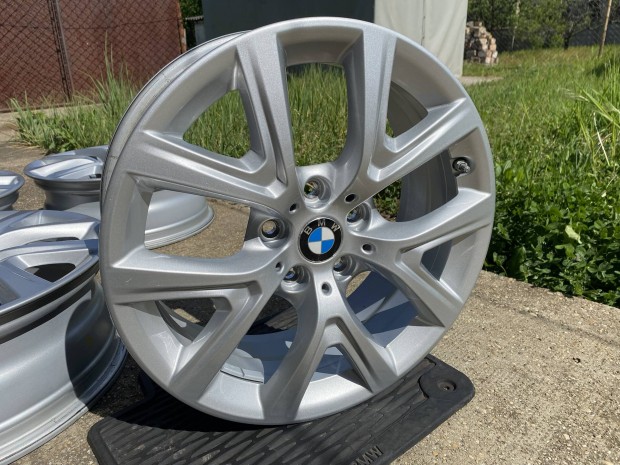 jszer BMW x1-x2 gyri 17"-os gyri alufelni szett 5x112