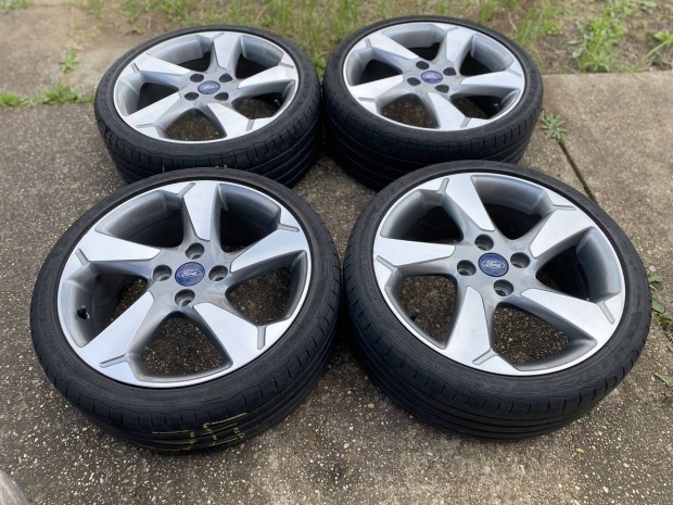 jszer Ford Fiesta gyri front polr 17"-os alufelni 4x108
