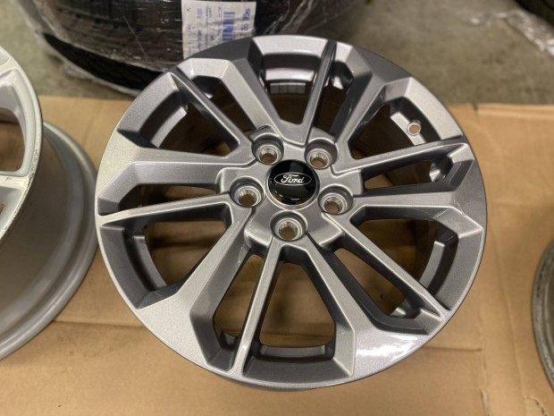 jszer Ford Focus 4 gyri 16"-os alufelni elad 2db