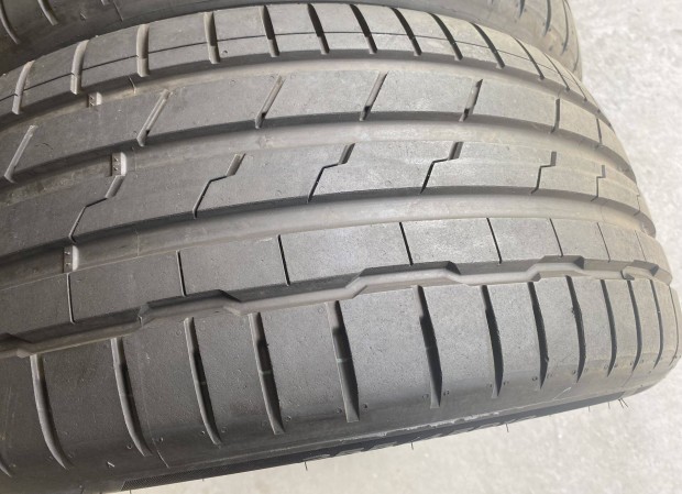 Újszerű Hankook Ventus S1 Evo3 255/45 R19 nyári gumik 4db.7,5mm