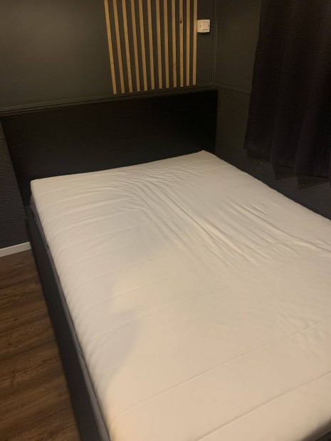 Újszerű Ikea 140x200 matrac (folt- és szakadásmentes)