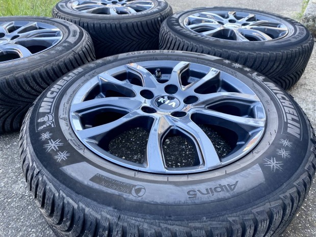 jszer Kia Niro 5x114.3mm gyri alufelni 205/60R16 tli