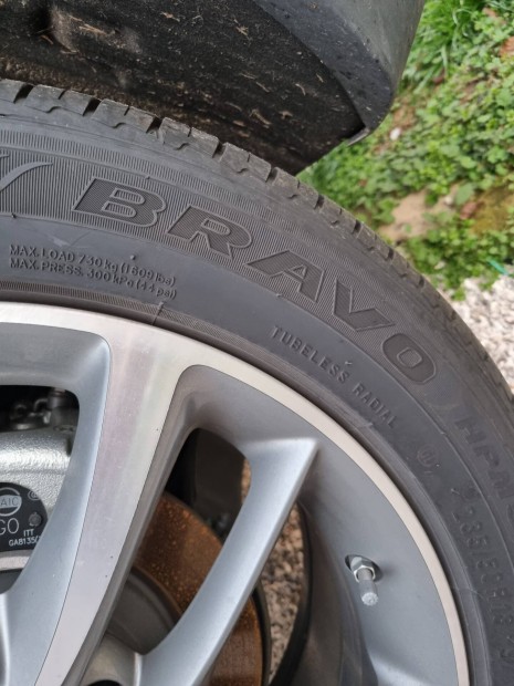 jszer Maxxis Bravo hpm5 235/50r18 97v