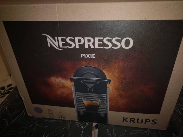 jszer Nespresso Pixie kapszuls kvfz dobozban