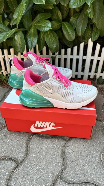 jszer Nike Air max 270 ni cip