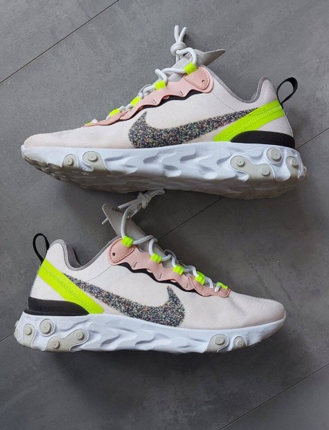 jszer Nike React Element ni sportcip - 43-as