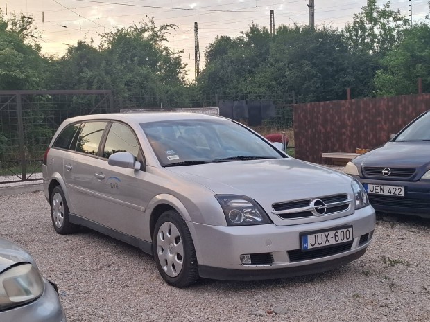 Újszerű Opel vectra C 2.0d 2004 évjárat