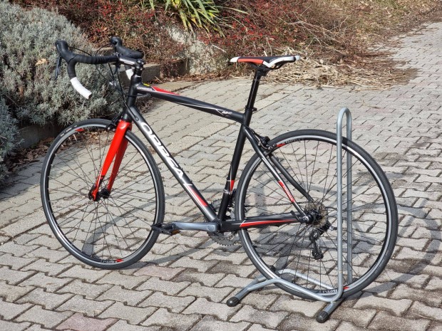 jszer Orbea Avant knylemes outi kerkpr Shimano Claris Cube KTM