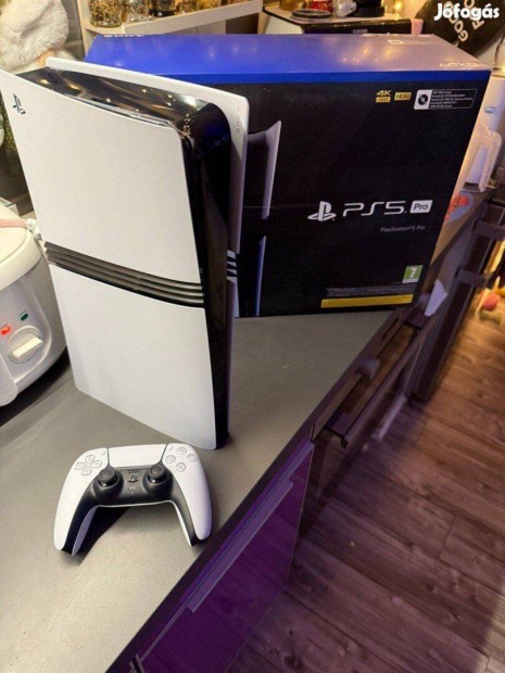 Újszerű Playstation 5 Pro 2TB SSD - Digital - (2028 februárig Garis)