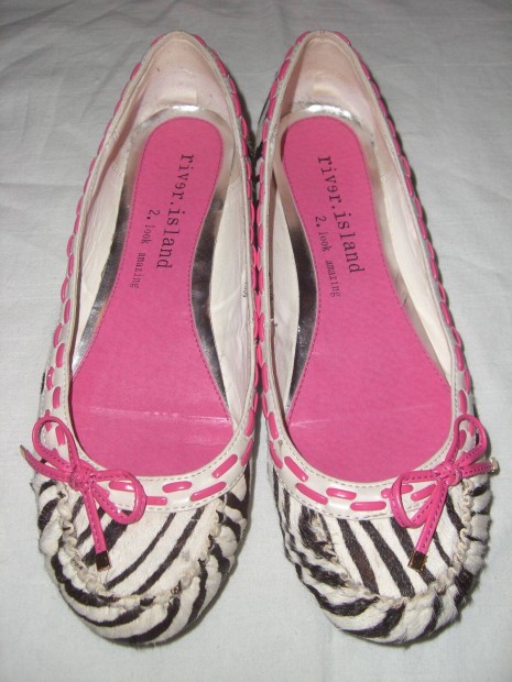 Újszerű River Island valódi szőr bőr zebra mintás balerina cipő - 38