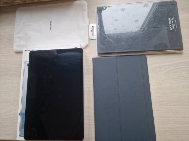Újszerű Samsung Galaxy Tab S5e 10.5" 64GB gyönyörű állapotban.