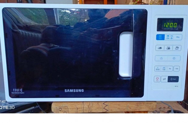Újszerű Samsung digitális mikró sütő