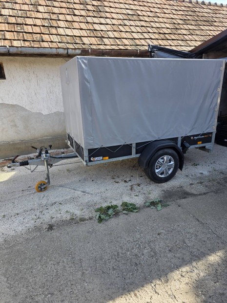 jszer.Saris B1350,utnfut.1.3-t.