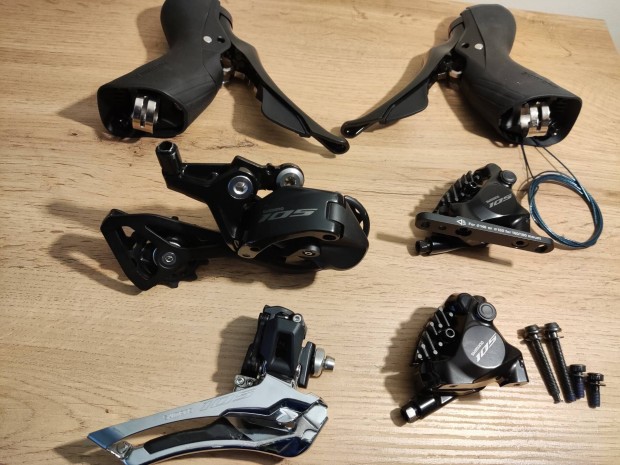 jszer Shimano 105 szett 212