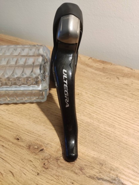 jszer Shimano Ultegra ST-6700 bal oldali fkvltkar