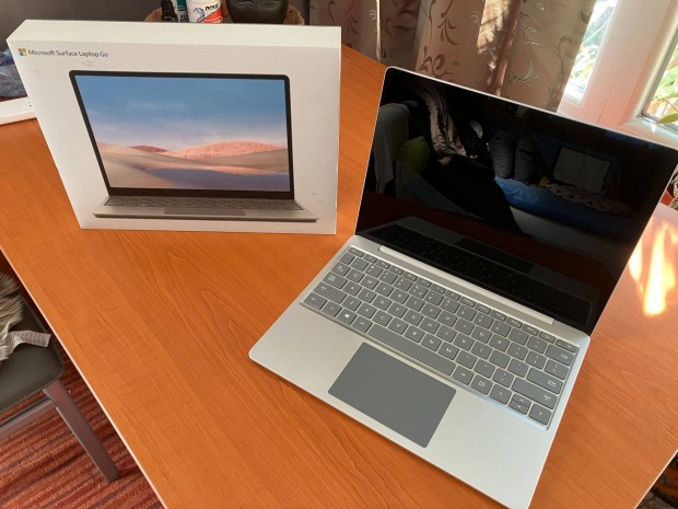 jszer Surface Laptop Go 8/128 GB Makultlan