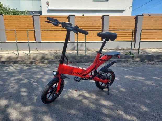 jszer Y1L kompakt elektromos kerkpr-moped (25 km/h)