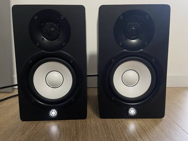 Újszerű Yamaha HS5 aktív stúdió monitor hangfal pár hibátlan dobozával