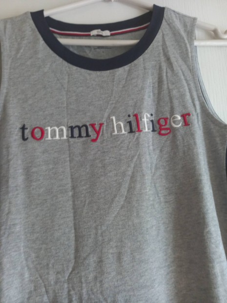 jszer, Eredeti "Tommy Hilfiger " ruha M-L. mret 