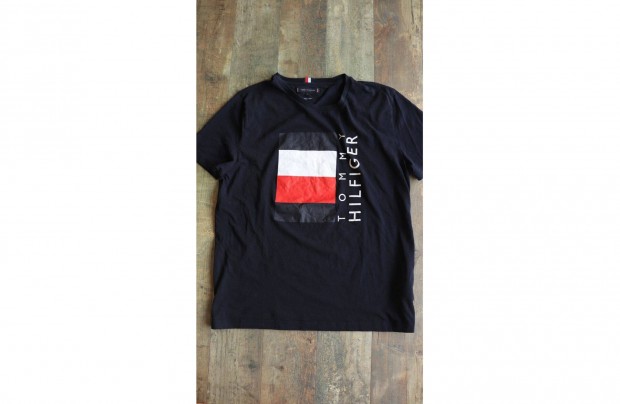 jszer ' Tommy Hilfiger ' frfi pl, XL-es mretben