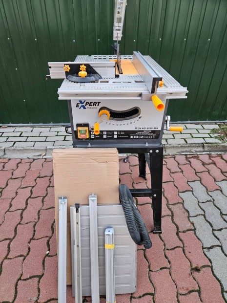 jszer asztali krfrsz 1500W