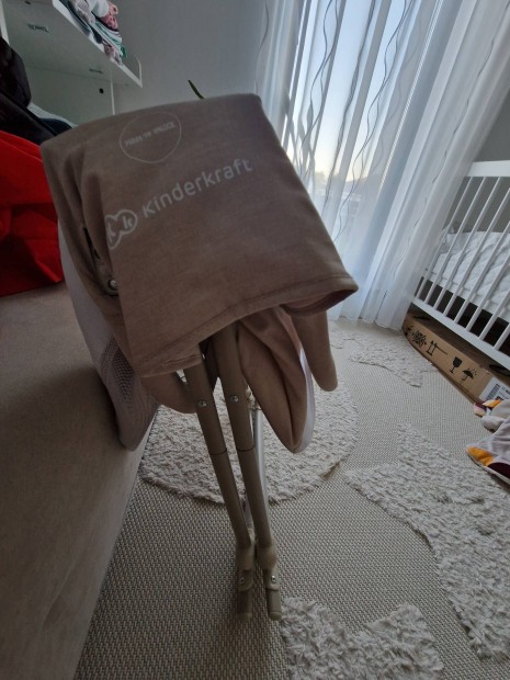 Újszerű bölcső-Kinderkraft