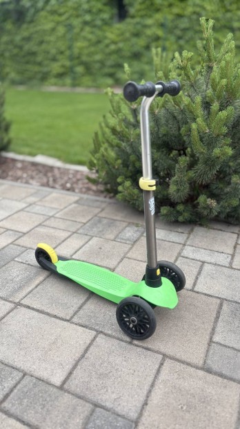 Újszerű gyerek roller