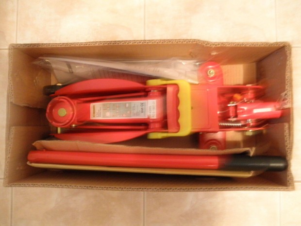 jszer krokodilemel 2t elad