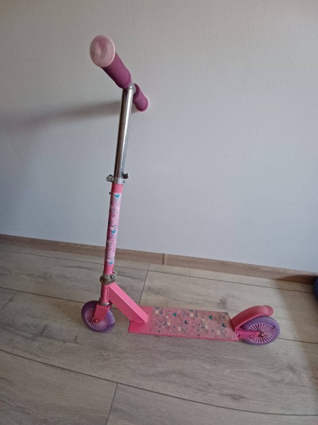 Ujszeru lanyka unikornis roller
