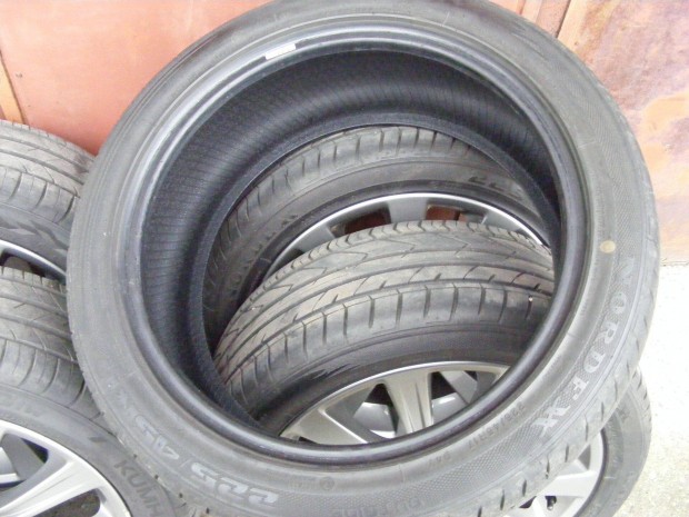 �jszer� ny�ri gumiabroncs 225/45 R17 7mm profil, 5db