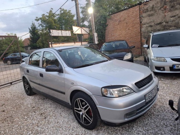 jszer opel astra g sedan 